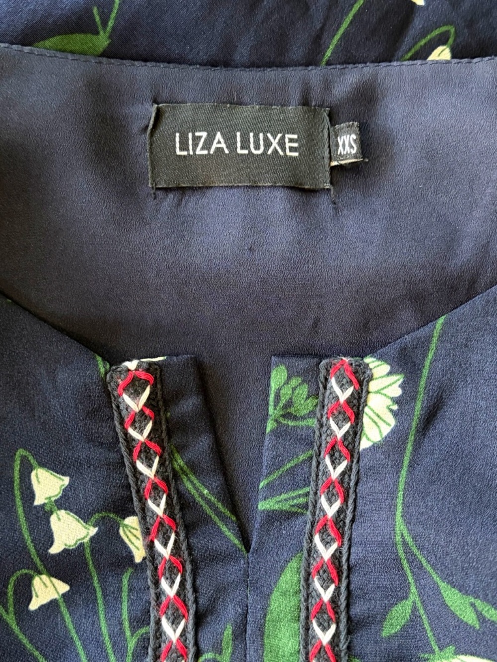 Liza Luxe Short Sleeve Floral Midi Dress, Handkerchief Hem, embroidery, XXS, EUC - Picture 10 of 10